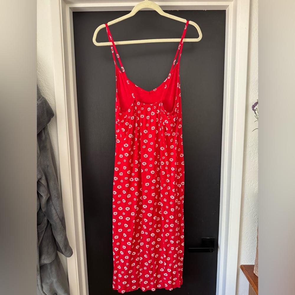 🪩3 for $15🪩 PrettyLittleThing | Split Cami Floral Midi Dress - Picture 3 of 5
